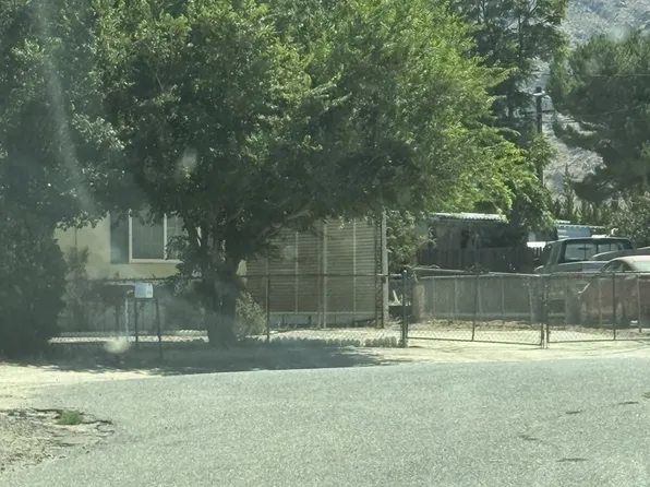 1813 Thompson Ct, Lake Isabella, CA 93240