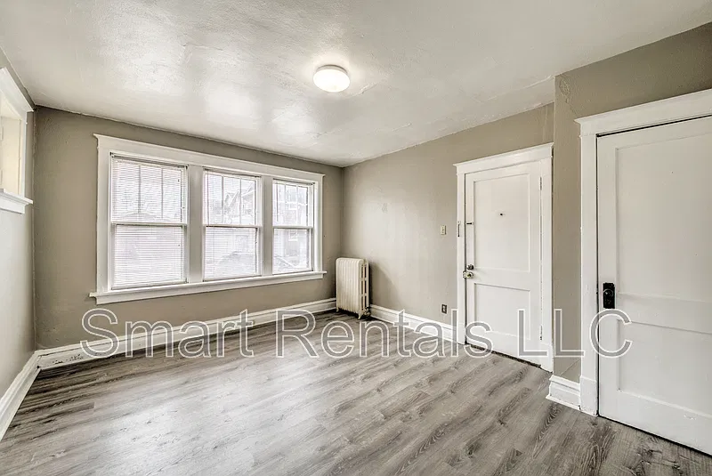 Studio, 1.0 bath, 550 sqft, $599 — Photo 1