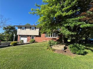 3200 Highland Dr, Easton, PA 18045