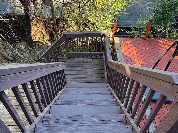 2nd image of 6112 Summer Creek Cir