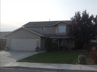 6120 Wrigley Dr, Pasco, WA