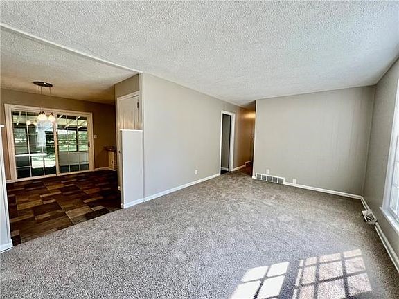 2nd image of 13212 Herrick Ave