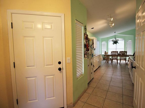 3rd image of 2242 E Arabian Dr