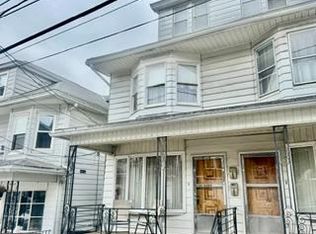 222 S Schuylkill Ave, Shenandoah, PA 17976