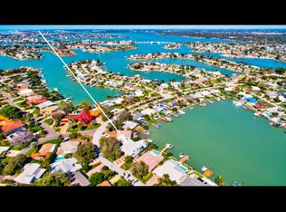 1208 79th St S, Saint Petersburg, FL 33707