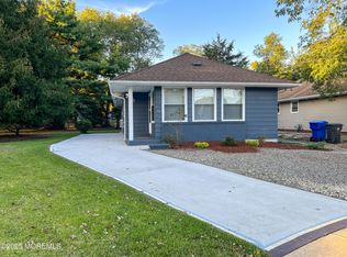 16 Catskill Court, Toms River, NJ 08753