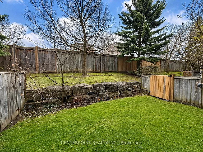 81 Northern Heights Dr #18A — Photo 15
