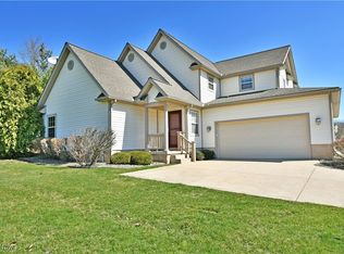 117 Fairway Pl NW, Warren, OH 44483