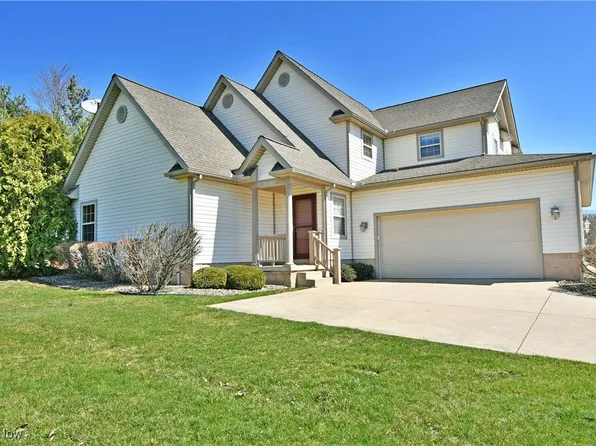 117 Fairway Pl NW, Warren, OH 44483