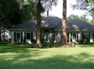 104 Salt Grass Trl, Saint Marys, GA 31558
