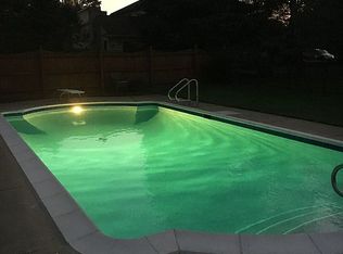 8344 Caribou Trl, Clarkston, MI 48348