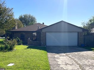 200 Evelyn St, Desoto, TX 75115