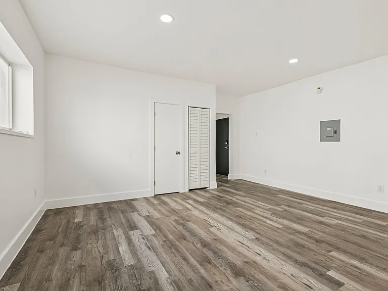 The Andes Apartments — Photo 10