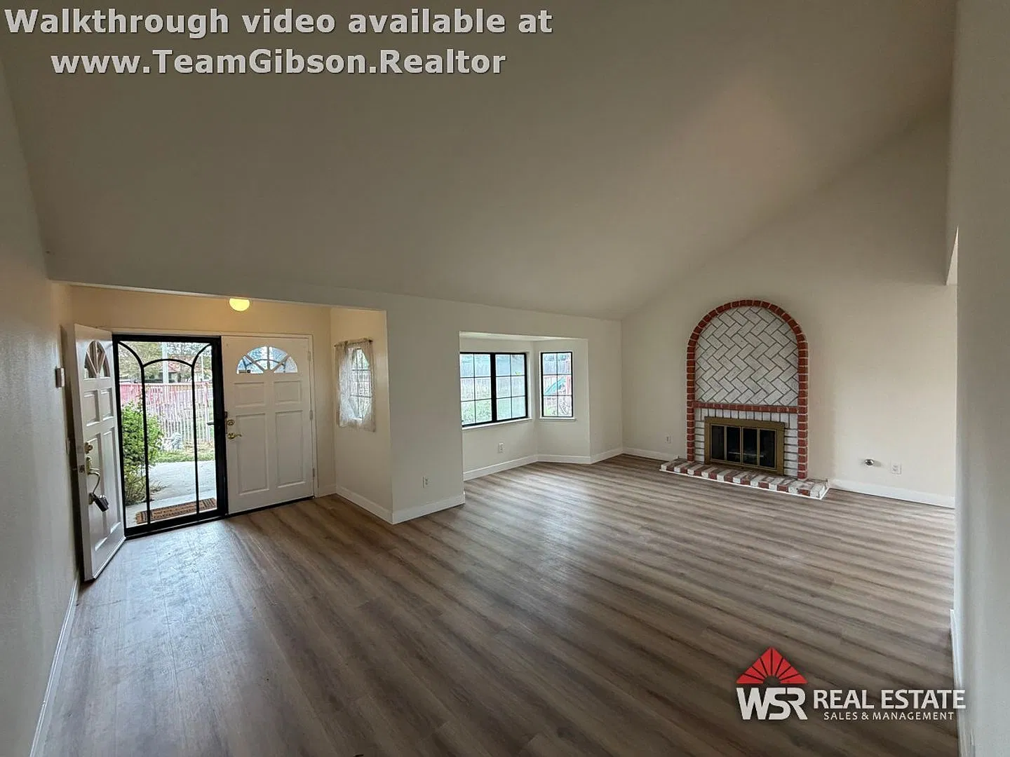 3 bed, 2.0 bath, 1592 sqft, $2,800 — Photo 2