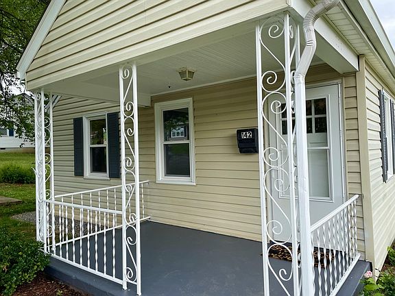 4th image of 142 Valleydale Ave