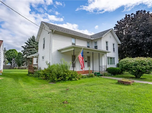 213 W Naples St, Wayland, NY 14572