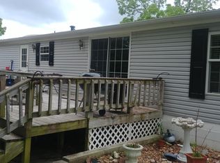 22790 Driftwood Ln, Hermitage, MO 65668