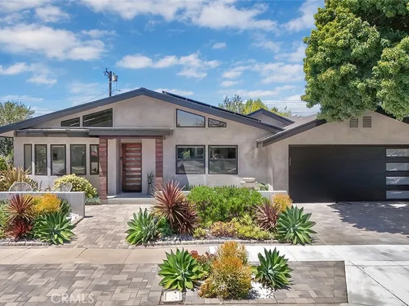 2661 Oak Knoll Dr, Los Alamitos, CA 90720