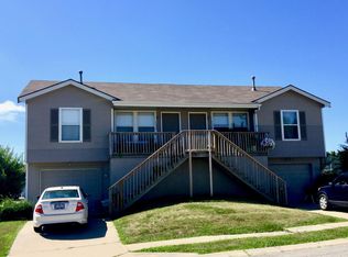 7336 N Laurel Ave, Kansas City, MO 64158