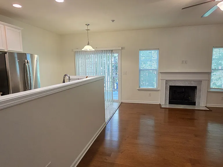 168 Limerick Rd #B — Photo 4