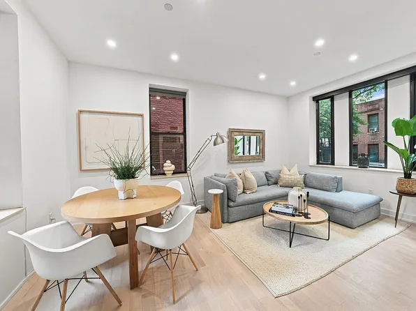 159 W 118th St APT Tha, New York, NY 10026