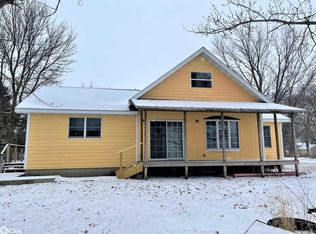212 1st St SE, Rake, IA 50465