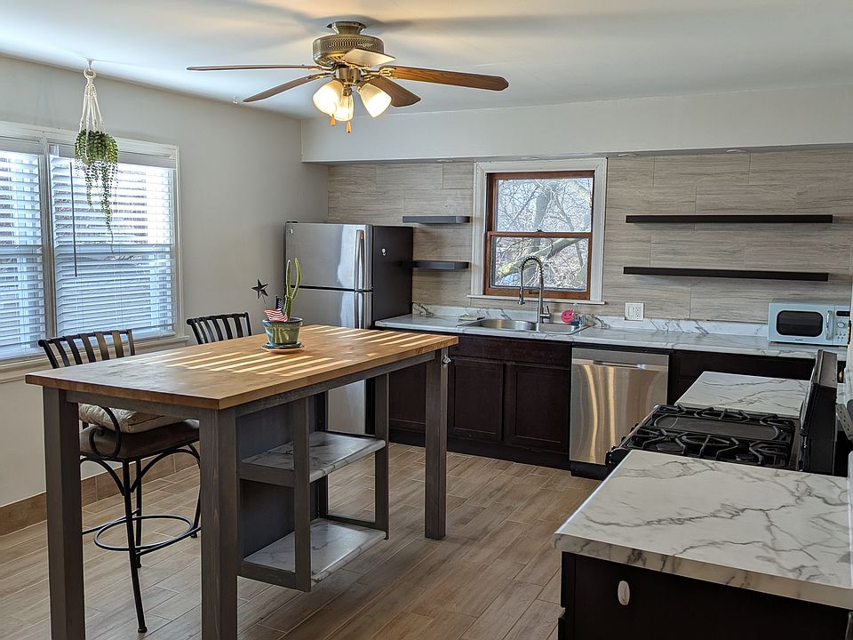 Updated kitchen including all appliances pictured.