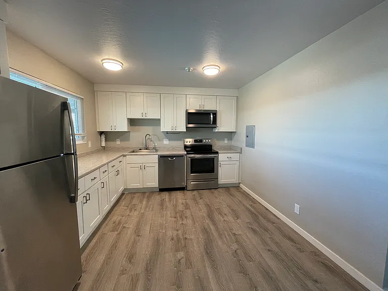 2x1 Kitchen