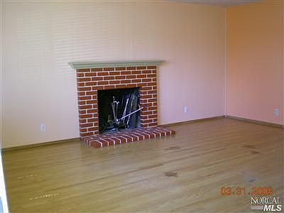 4th image of 1454 Sheridan Dr
