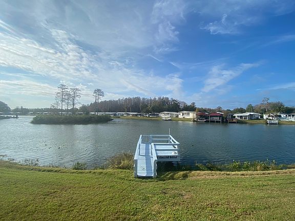 4th image of 17060 Silver Shores Ln