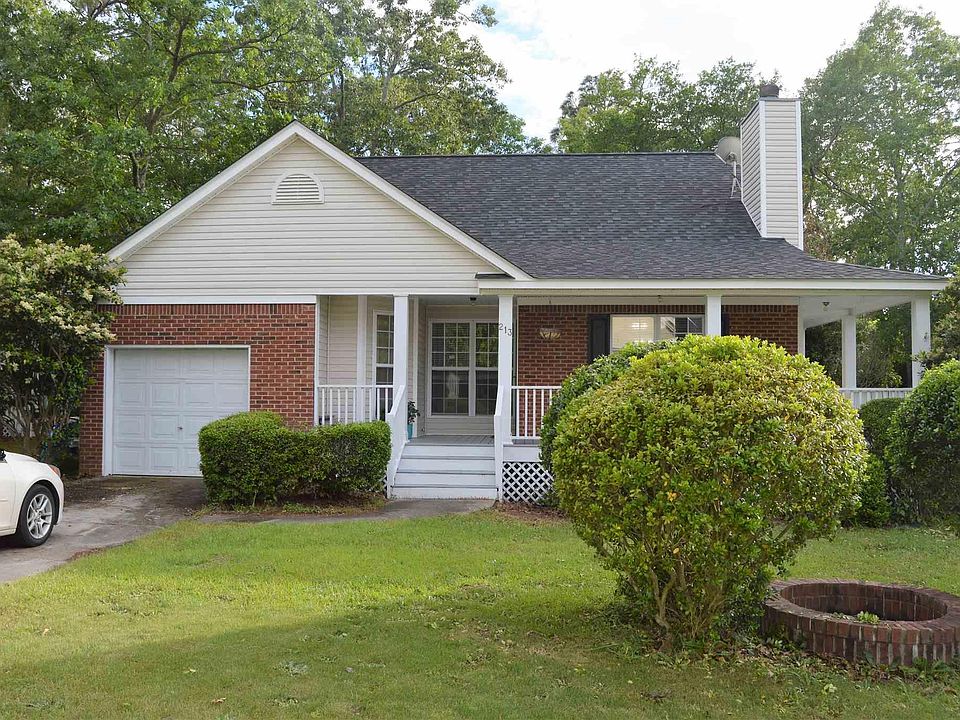 1st image of 213 Oak Creek Cir