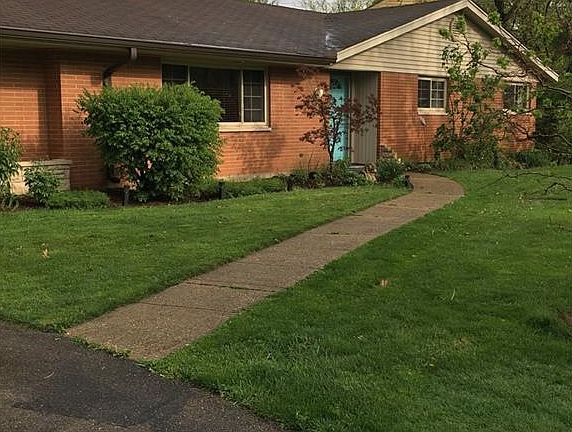 2nd image of 3878 Greenbriar Dr