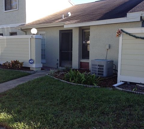 2nd image of 40 Pine Island Cir