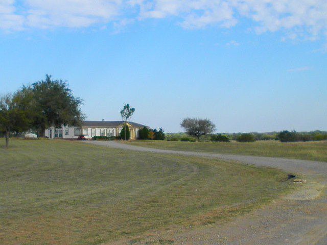 Rock Drive Into the Subject Site