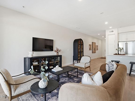 4th image of 7126 E OSBORN Road #1029