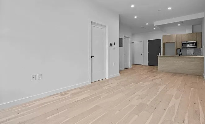 Rented by Oxford Property Group | media 15