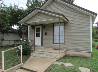 1003 W Rogers St, El Reno, OK 73036