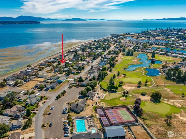 5440 Tsawwassen Loop, Blaine, WA 98230