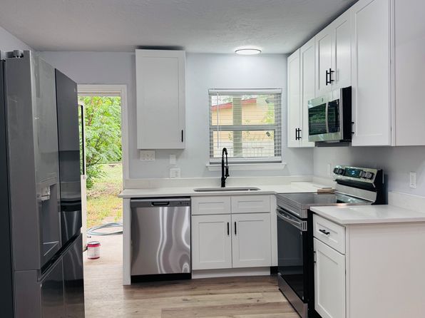 138 Eaglerock Dr