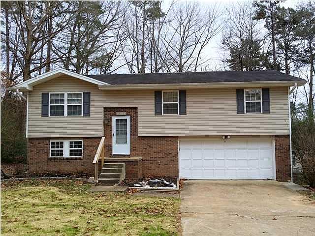 1st image of 8407 Dunnhill Ln
