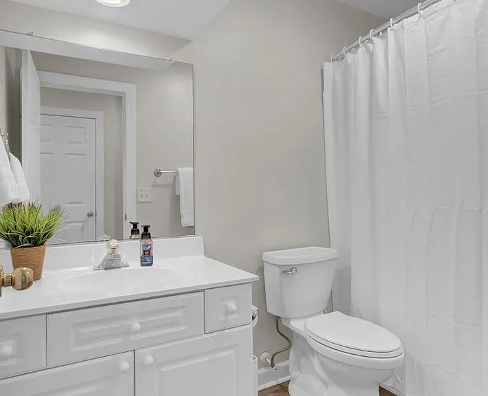 1443 Wellbrooke Ln — Photo 26