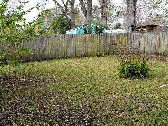 3rd image of 5151 Admiral Dr