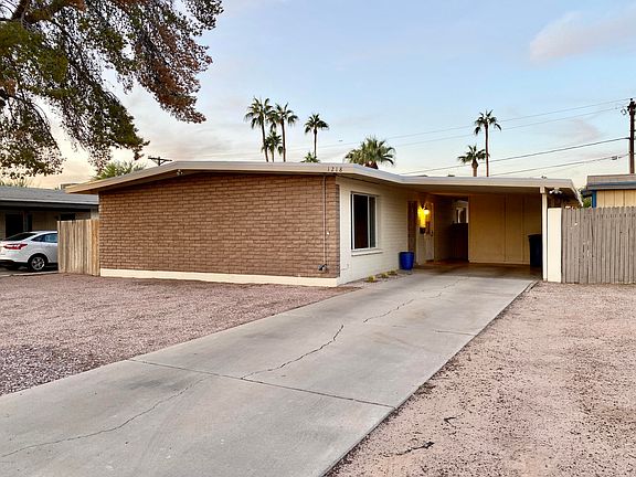 2nd image of 1218 E Loma Vista Dr