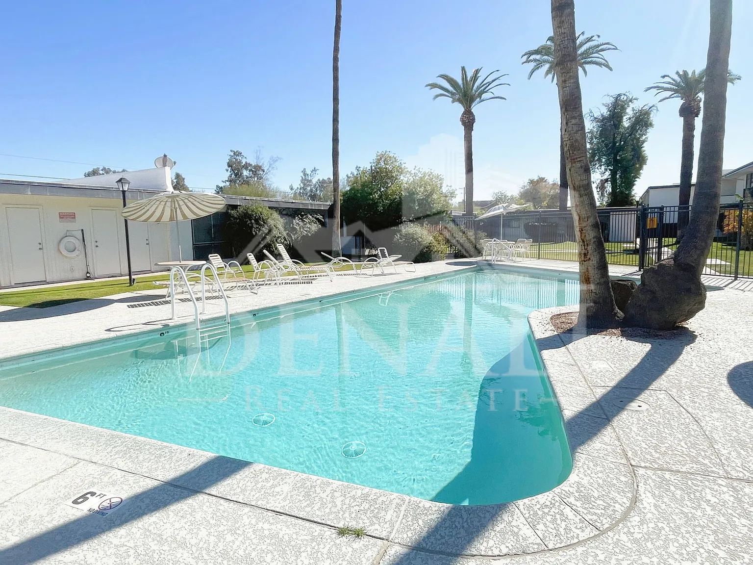 1 bed, 1.0 bath, 869 sqft, $1,700 — Photo 1