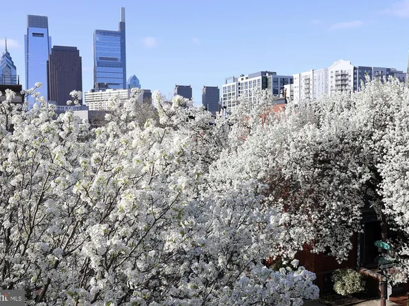 1631 Green St APT E, Philadelphia, PA 19130