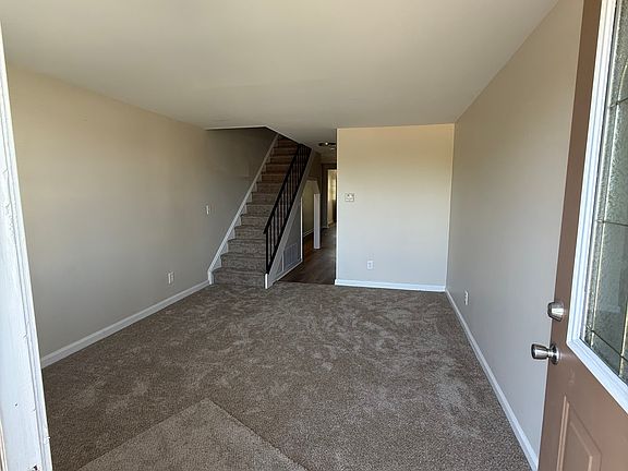2nd image of 2131 Bedell Rd APT 4