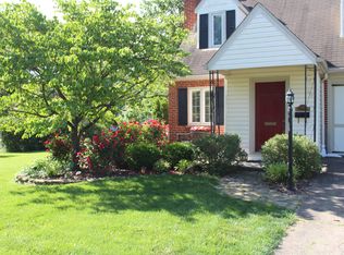 7027 Bramble Ave, Cincinnati, OH 45227