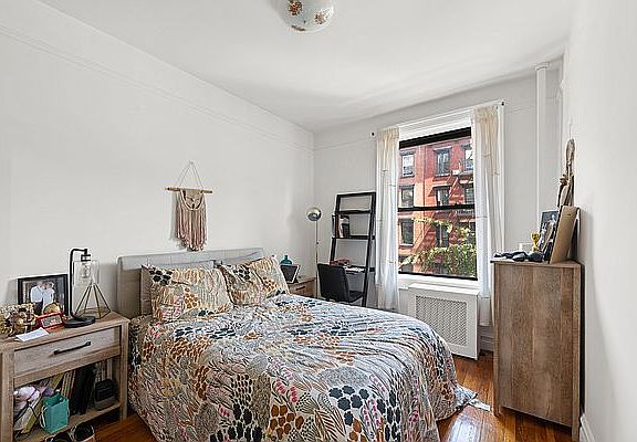 4th image of 103 Avenue A #1E