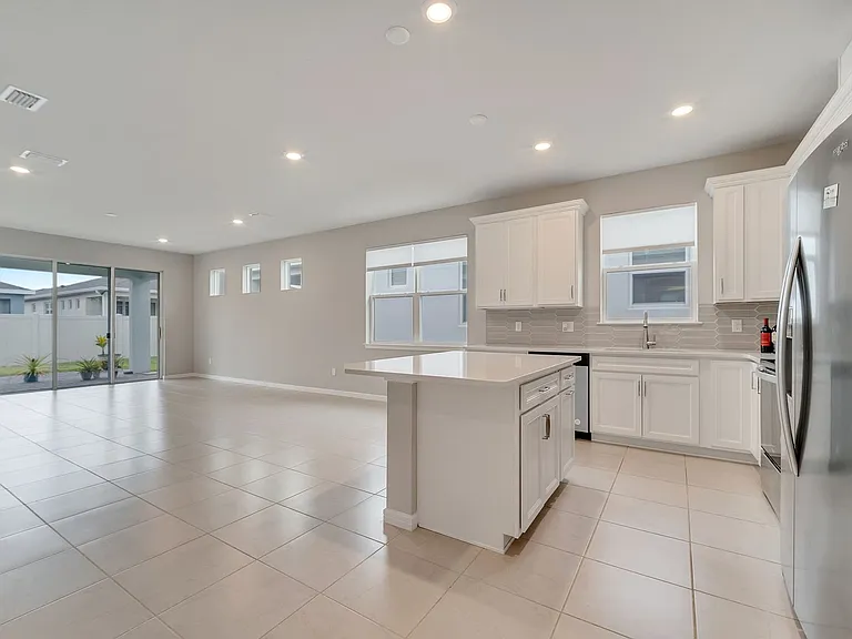 1848 Spring Shower Cir — Photo 44