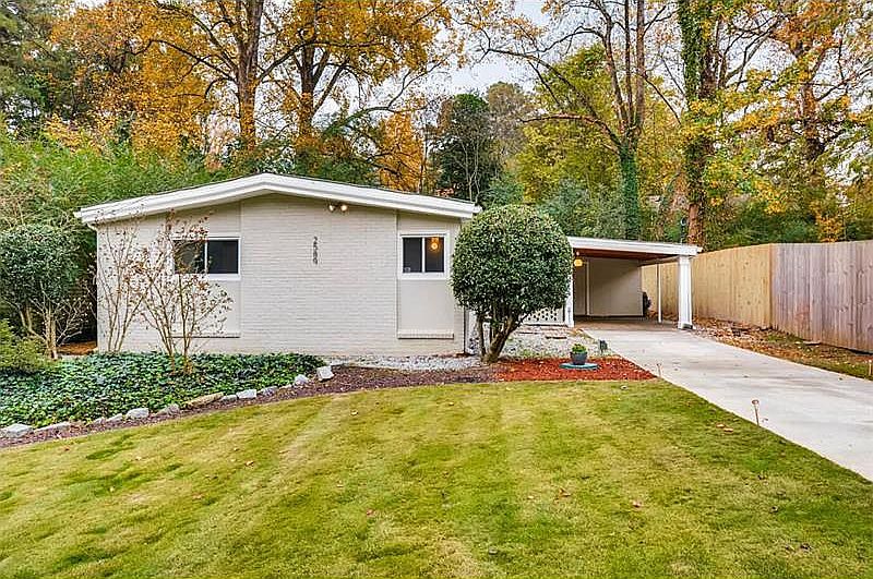 1st image of 2589 McClave Dr